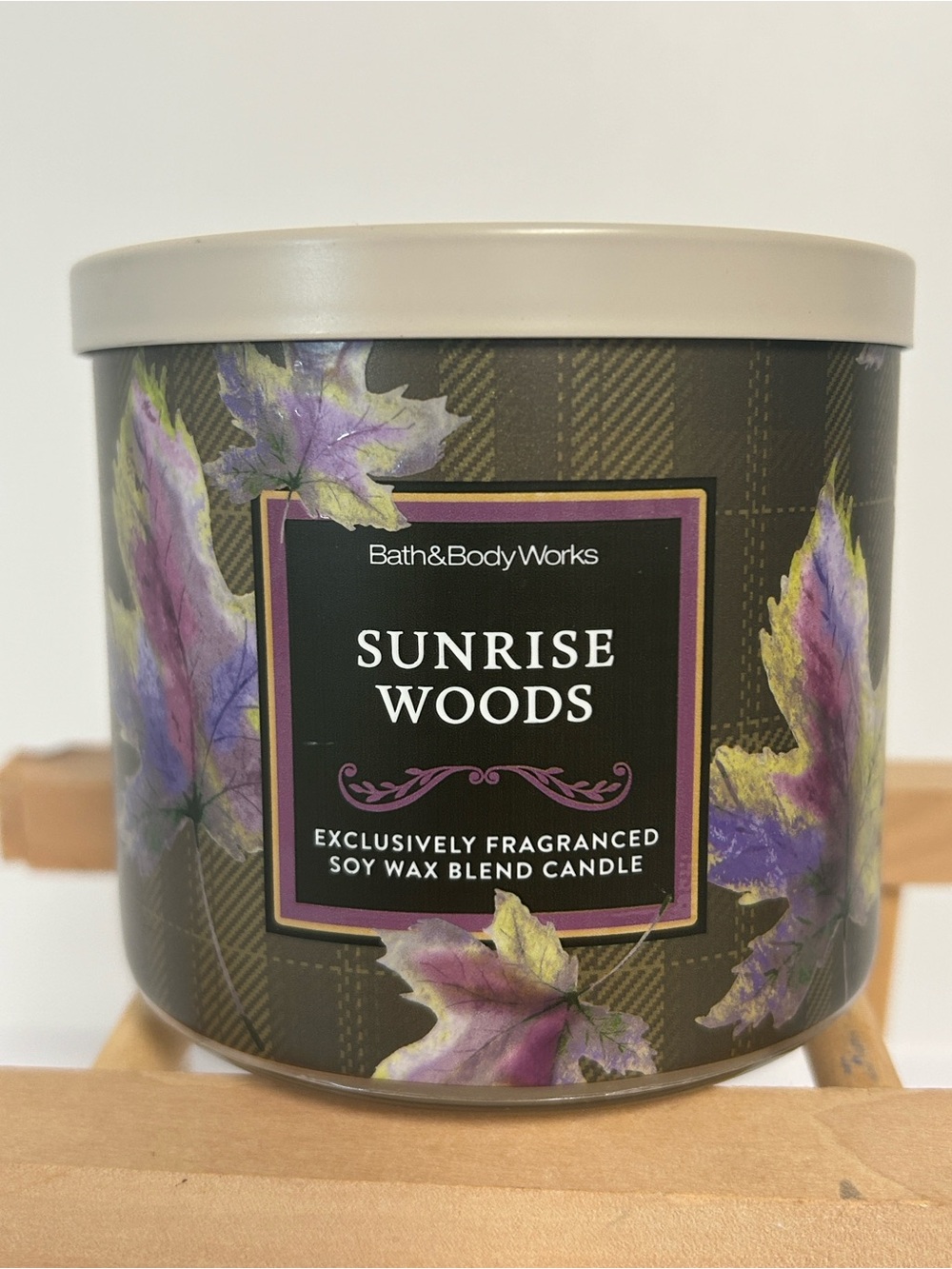 Bath & Body Works NWT 3 Wick Sunrise Woods 14.5 Oz Scented Aromatherapy Candle